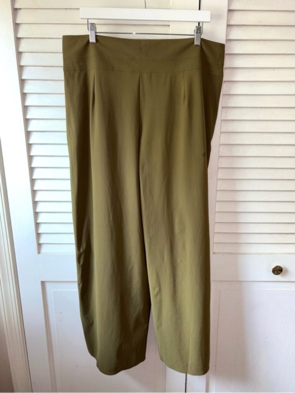 Athleta Cosmic Wide Leg Pants 16 Acacia Olive High Rise Work Travel Stretch - Picture 2 of 5